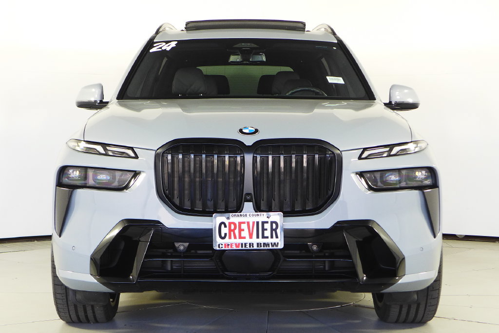 Certified 2024 BMW X7 xDrive40i w/ M Sport Package AWD/4WD image 3