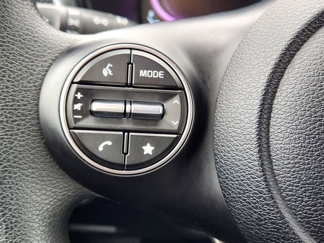 Certified 2025 Kia Soul LX FWD image 27