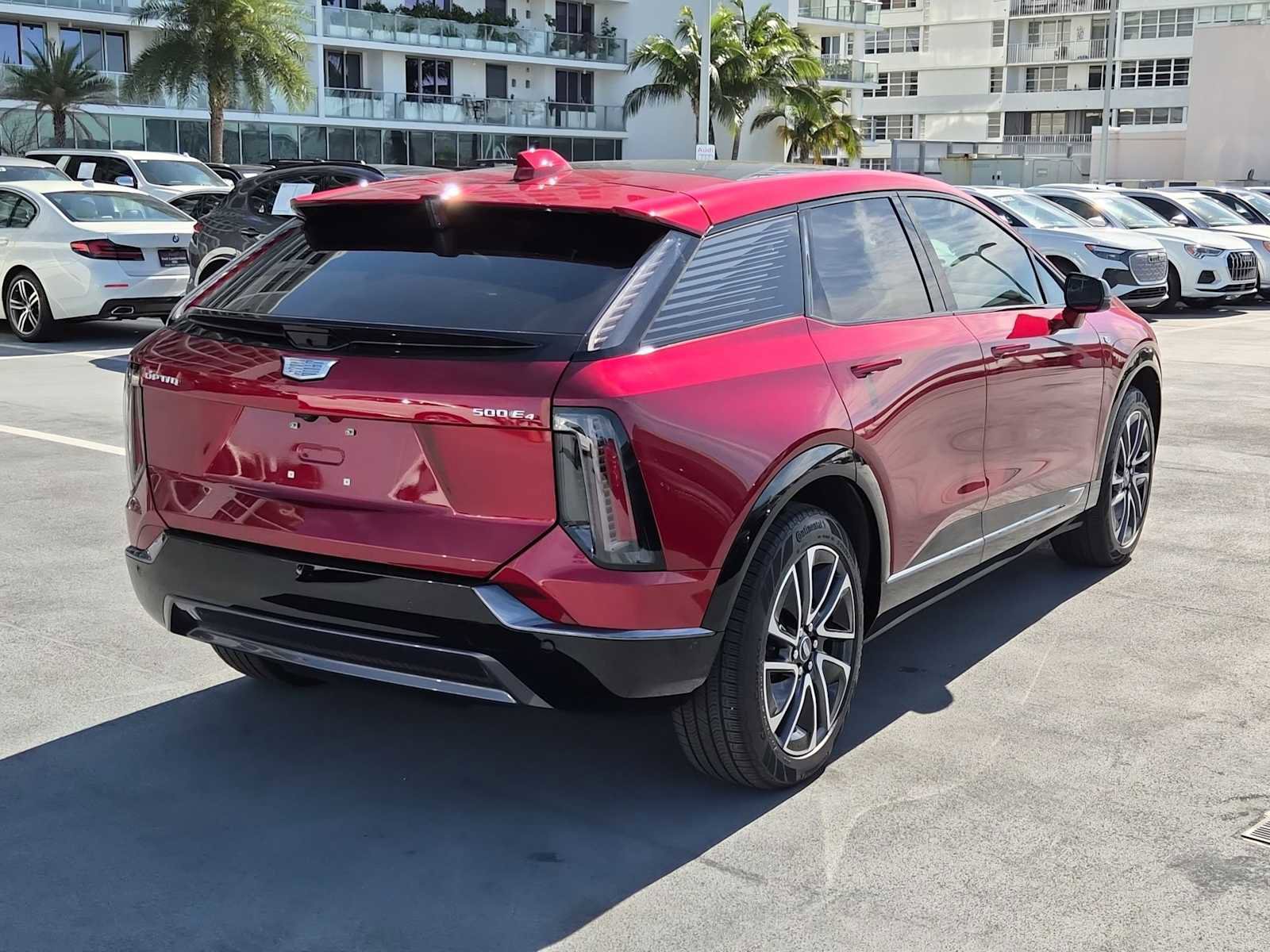 Used 2025 Cadillac Optiq Sport 1 AWD/4WD image 6