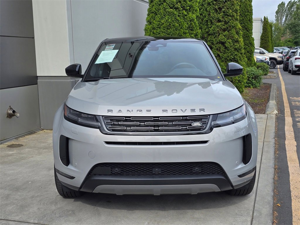 Used 2024 Land Rover Range Rover Evoque S image 3