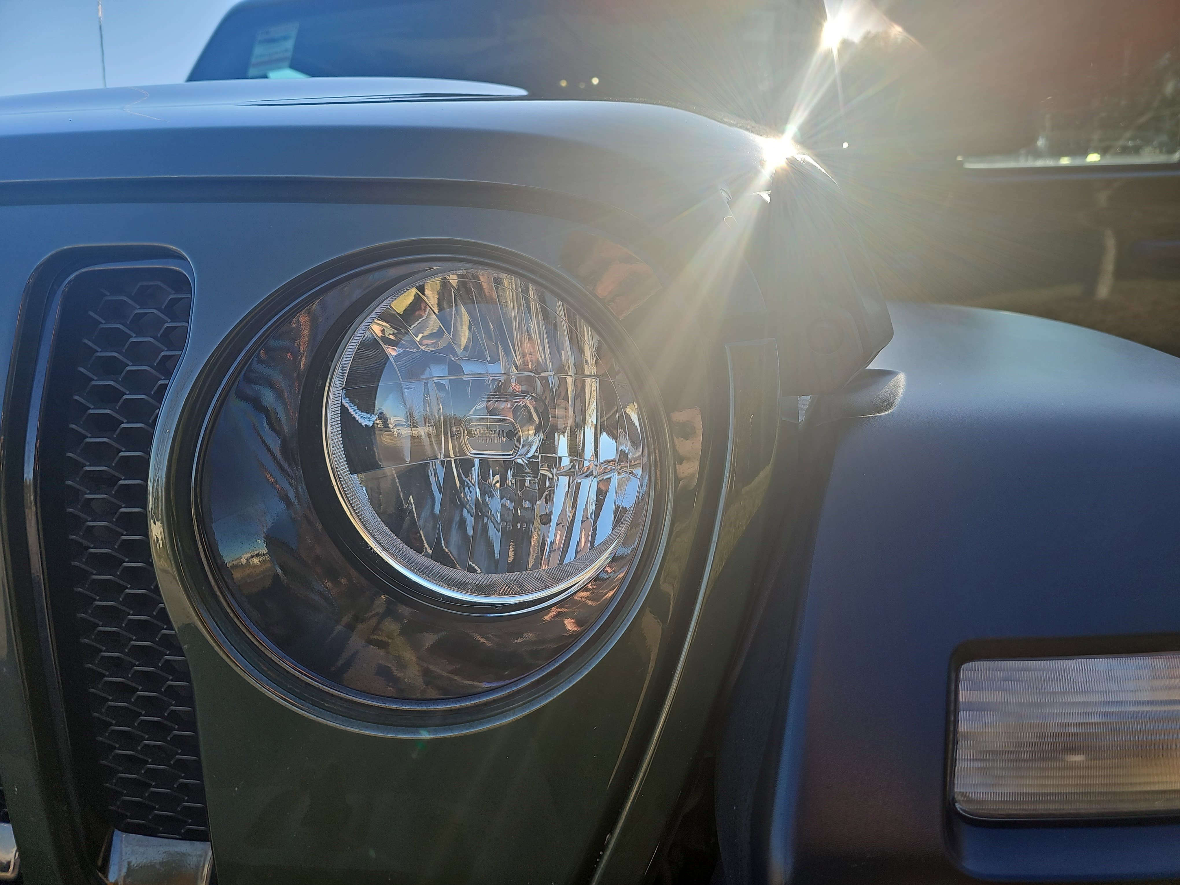 Used 2023 Jeep Wrangler Unlimited Sport image 32