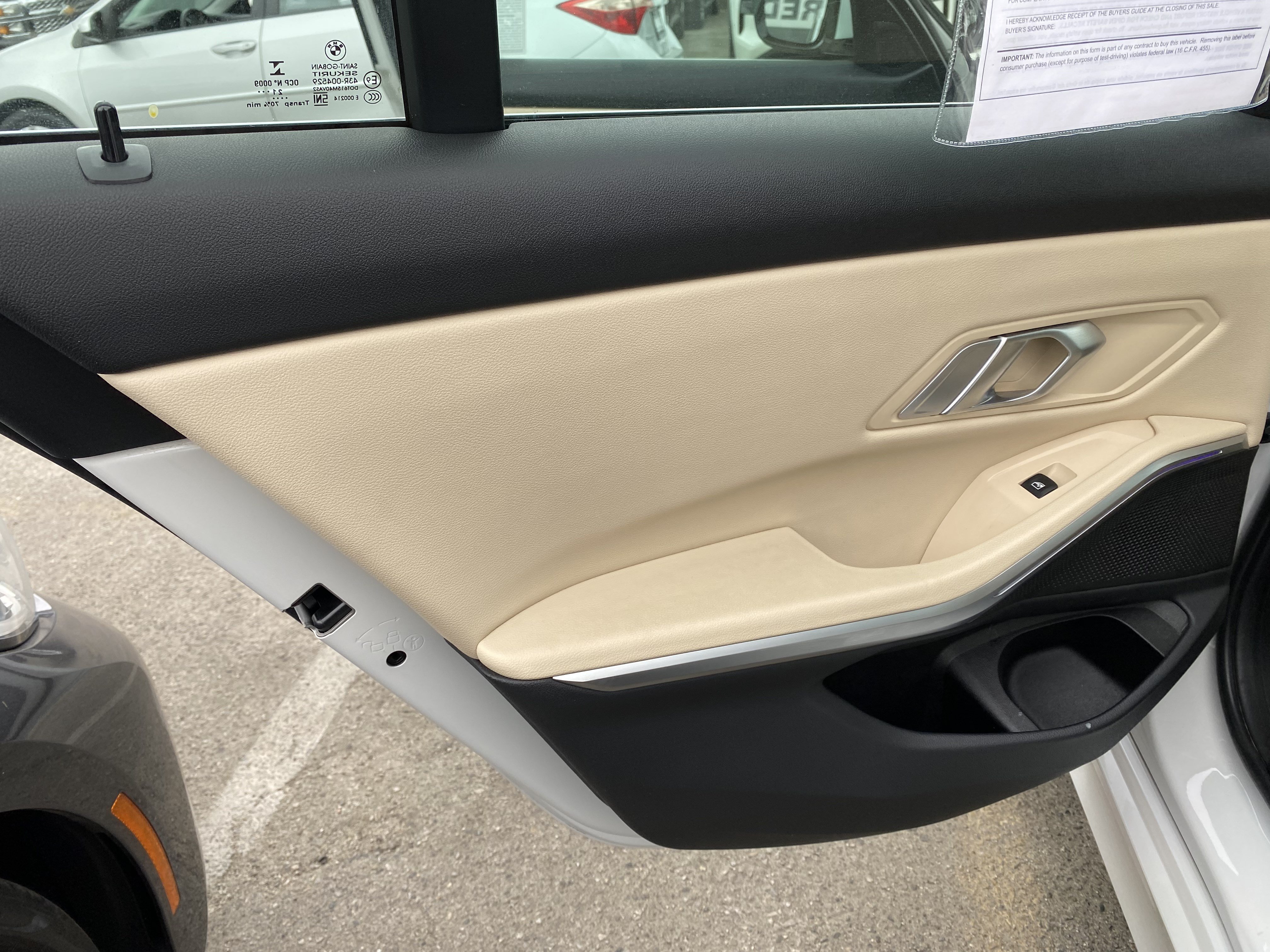 Used 2022 BMW 330e w/ Driving Assistance Package RWD image 15