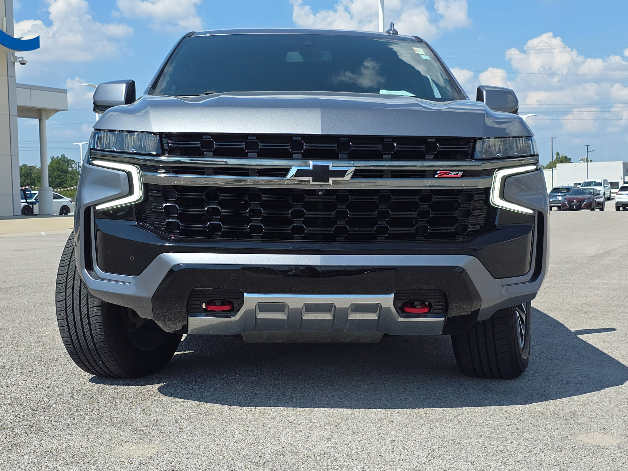 Used 2022 Chevrolet Tahoe Z71 w/ Z71 Off-Road Package AWD/4WD image 4