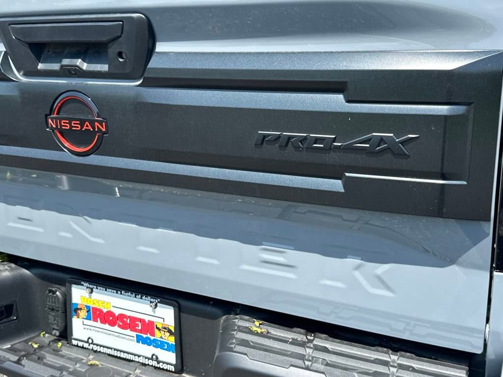 New 2025 Nissan Frontier PRO-4X w/ Tow Package image 28