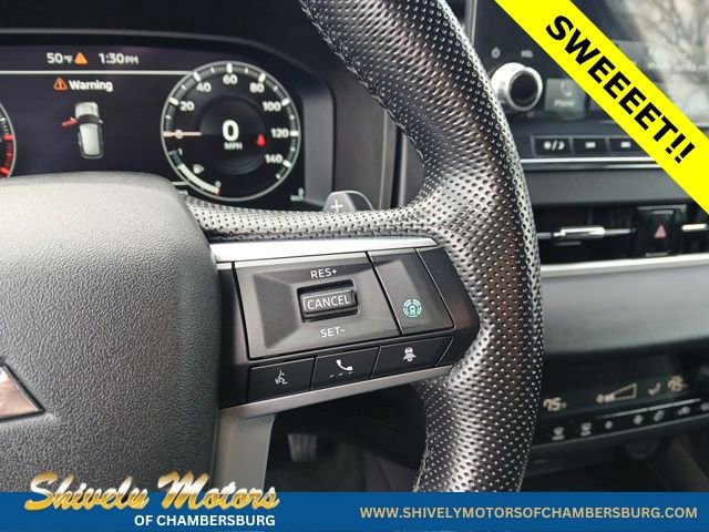 Used 2023 Mitsubishi Outlander SE Black Edition image 33