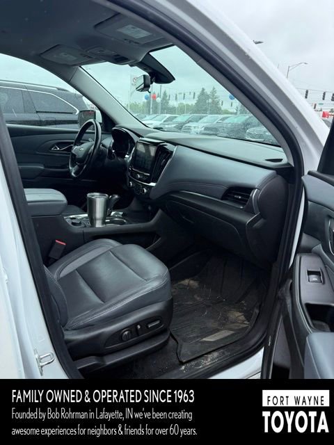 Used 2018 Chevrolet Traverse Premier AWD/4WD image 7