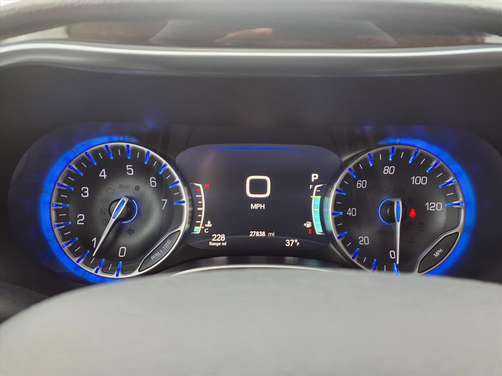 Used 2024 Chrysler Pacifica Limited image 21
