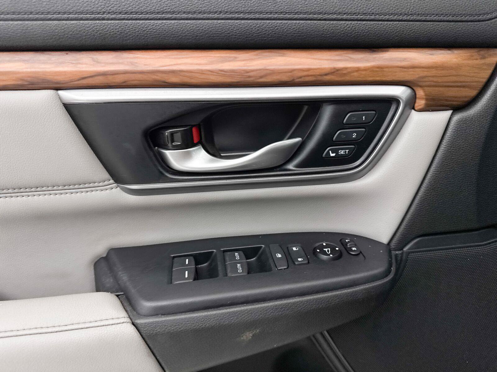 Used 2019 Honda CR-V EX-L image 26