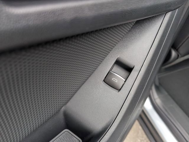 New 2026 Chevrolet Equinox RS w/ Convenience Package III image 11