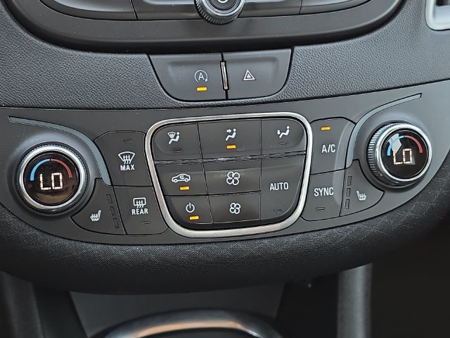 Used 2023 Chevrolet Malibu LT FWD image 24