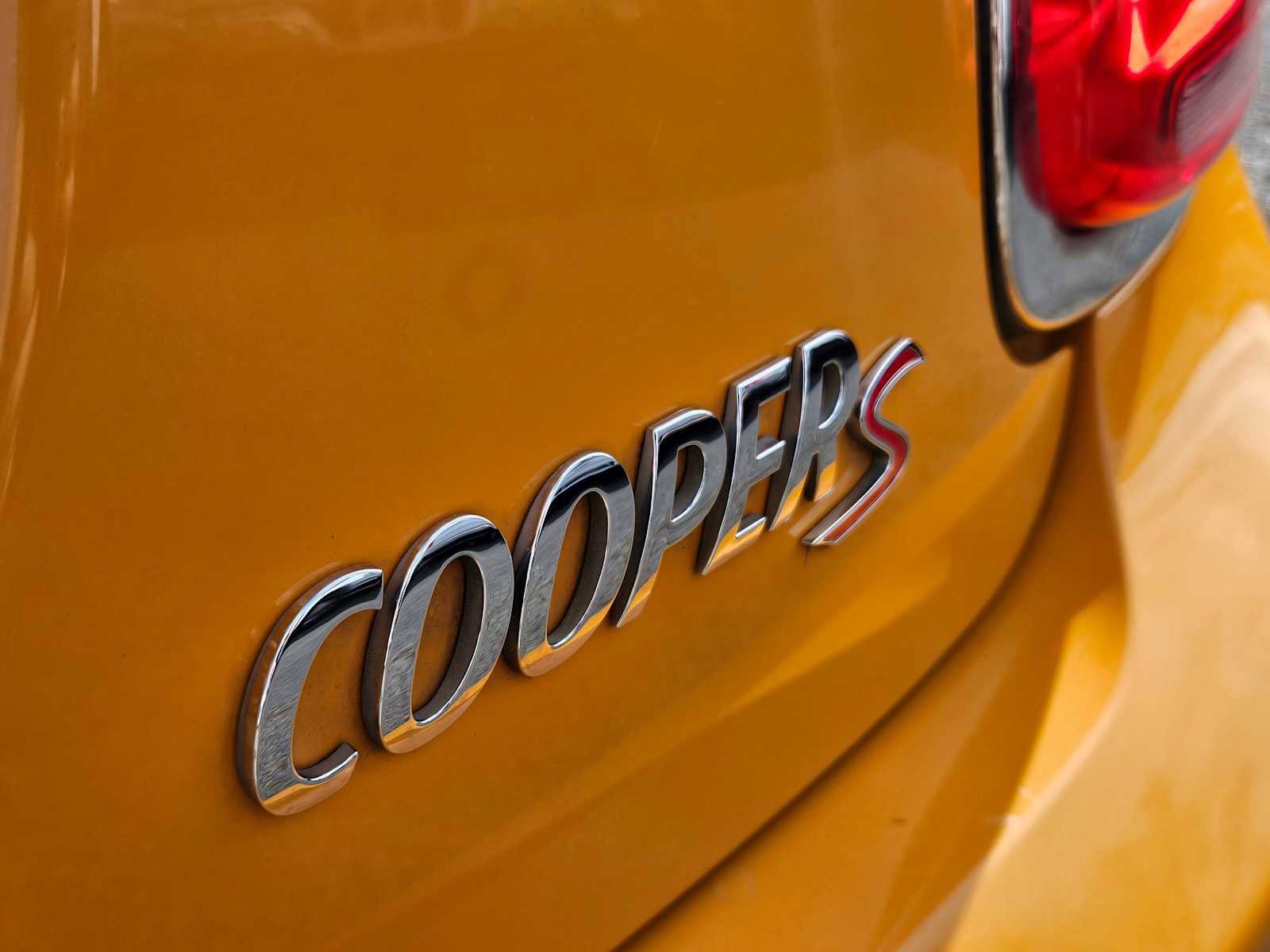 Used 2016 MINI Cooper S image 16