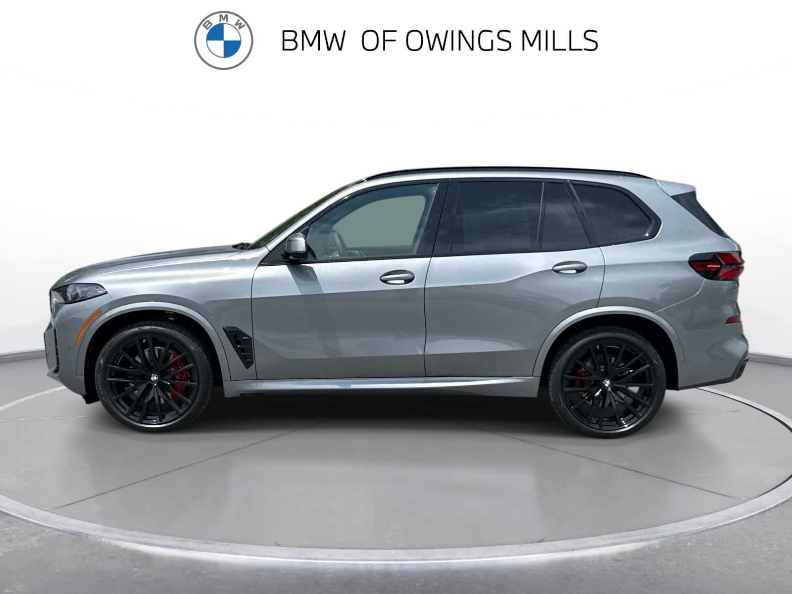New 2026 BMW X5 xDrive40i w/ M Sport Package AWD/4WD image 5