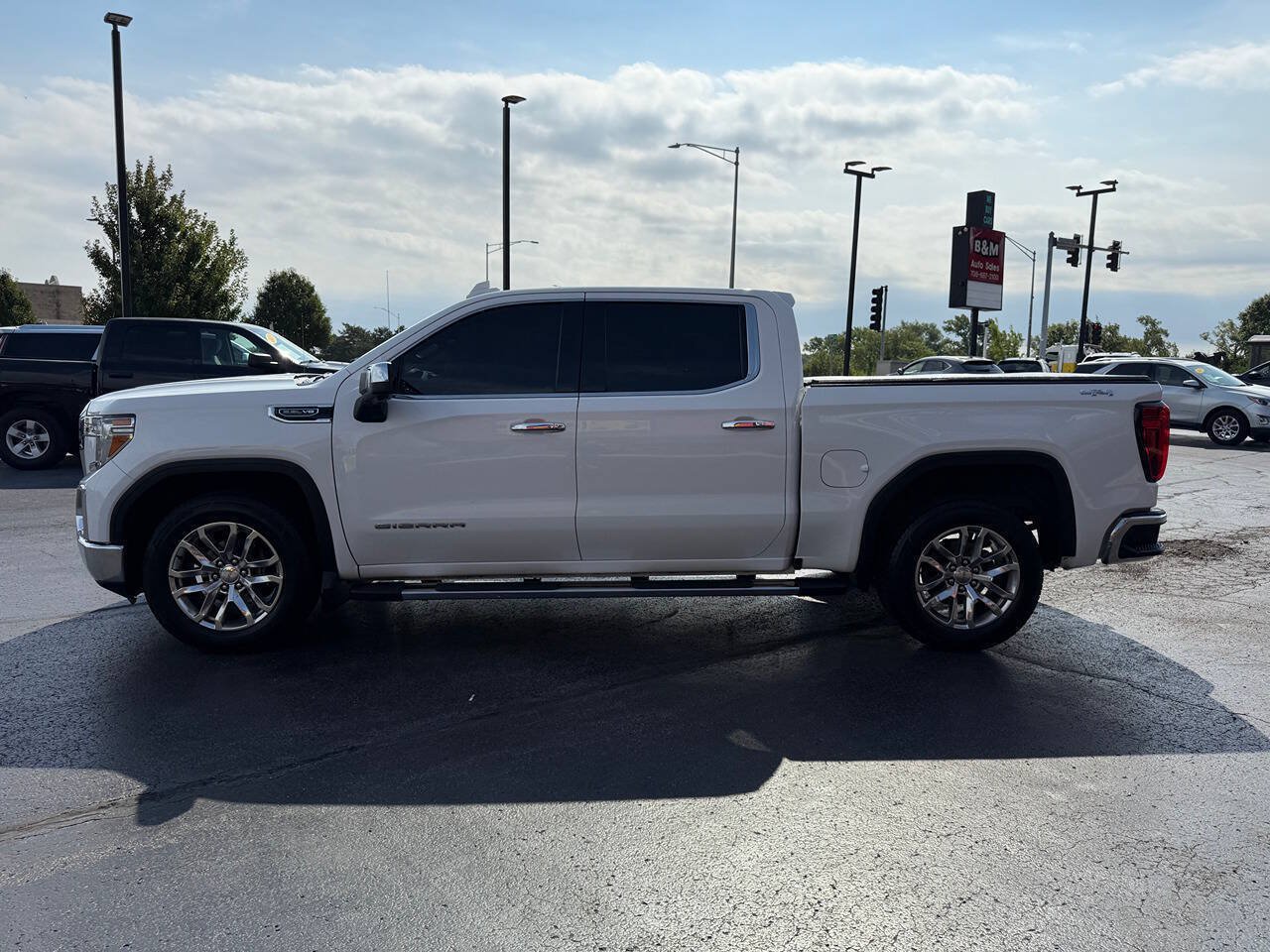 Used 2020 GMC Sierra 1500 SLT w/ SLT Premium Plus Package AWD/4WD image 4