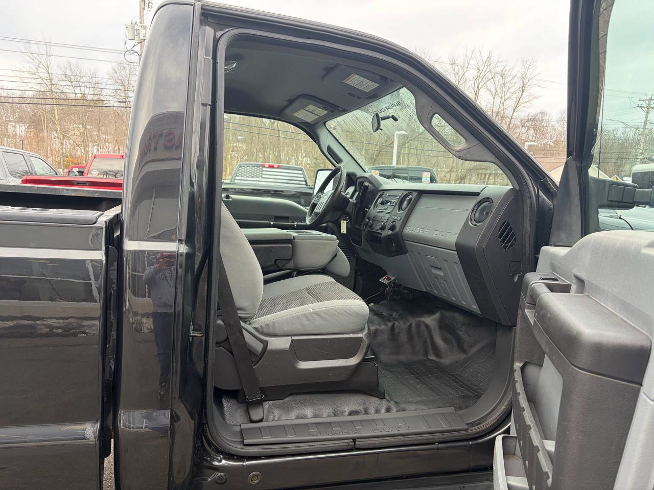 Used 2014 Ford F250 XL w/ Power Equipment Group image 39