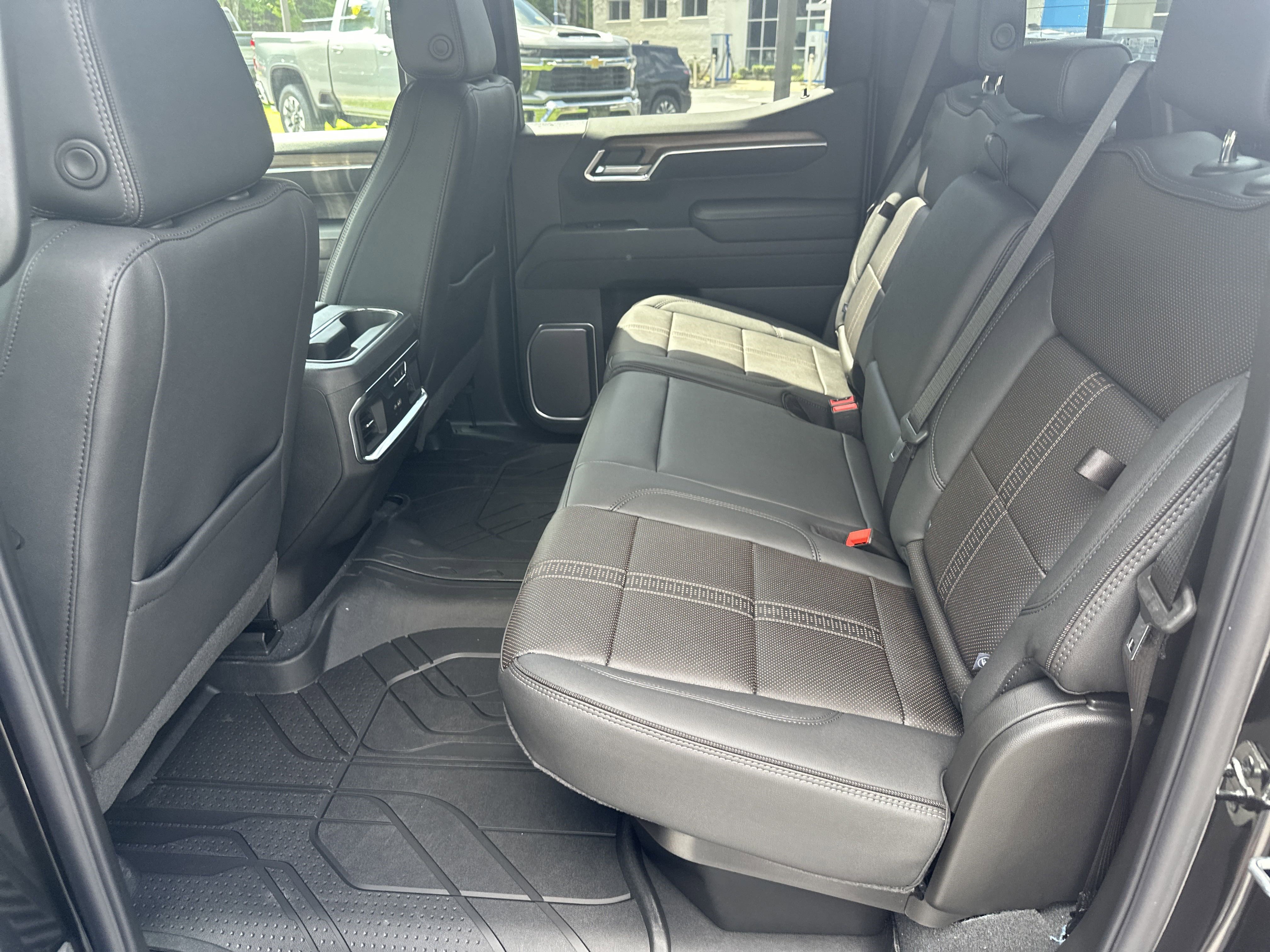 New 2025 Chevrolet Silverado 1500 High Country image 21