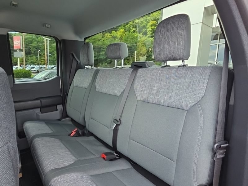 New 2026 Ford F250 XLT w/ FX4 Off-Road Package AWD/4WD image 23