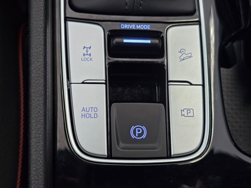 Used 2025 Hyundai Santa Cruz Limited image 36