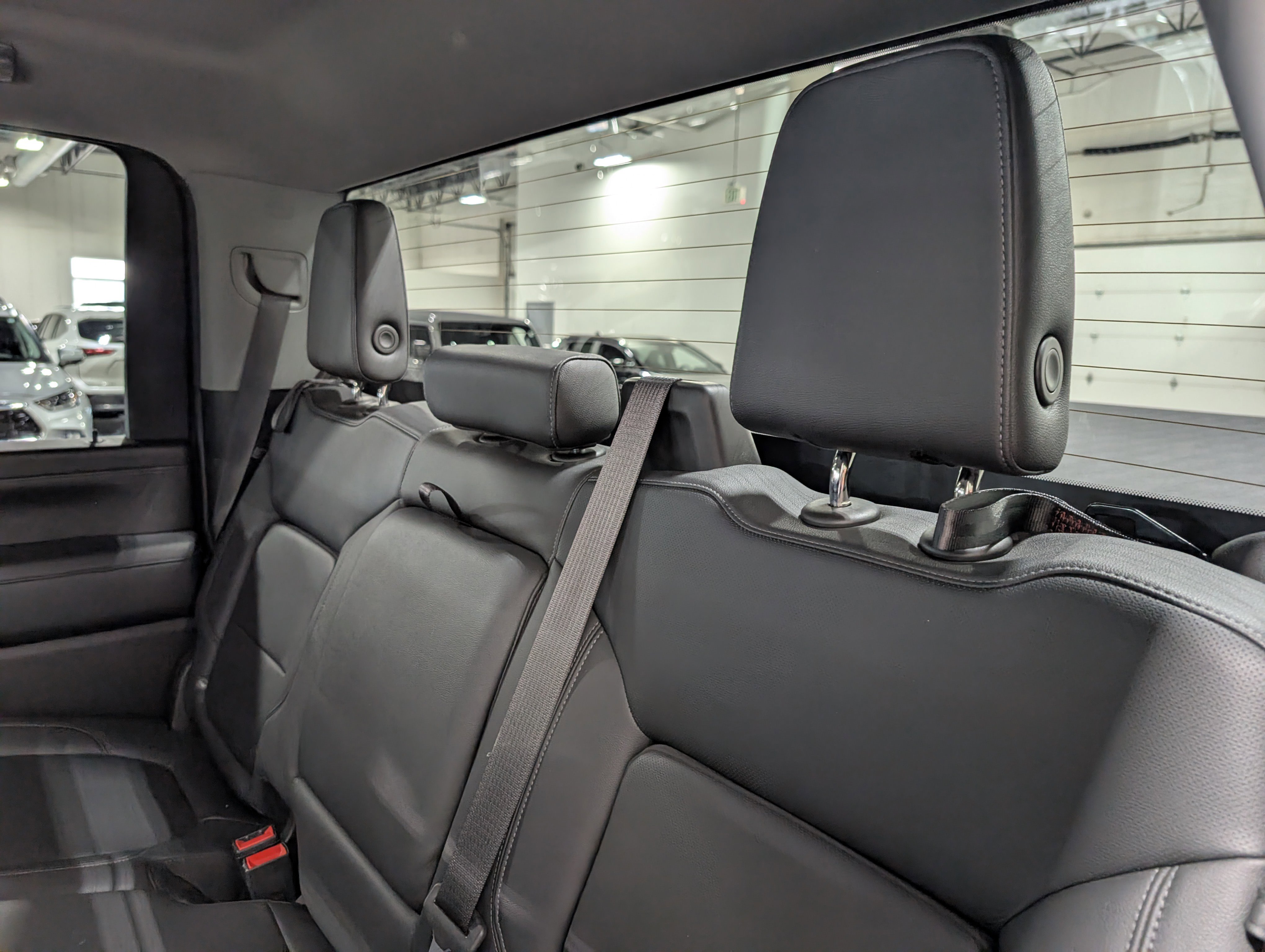 Used 2022 Chevrolet Silverado 3500 LTZ w/ Z71 Off-Road Package image 13