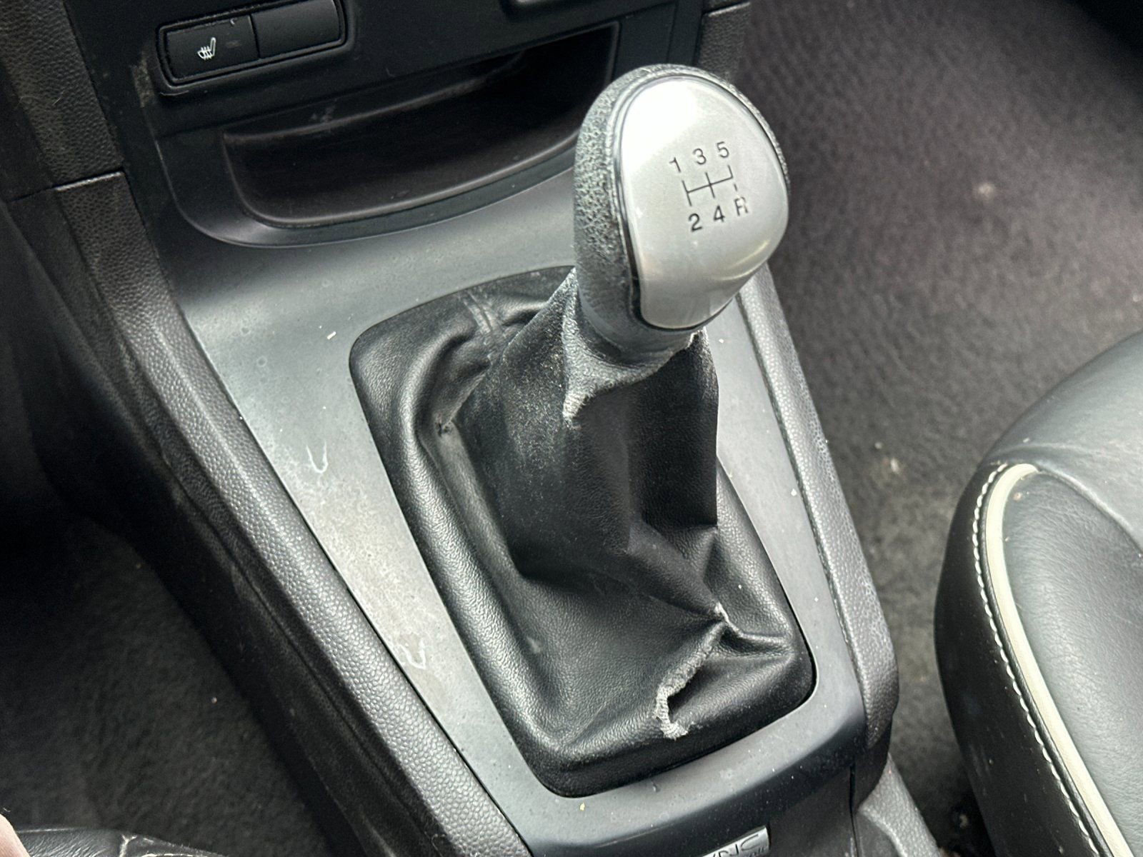 Used 2011 Ford Fiesta SES w/ 301A Rapid Spec Order Code FWD image 18