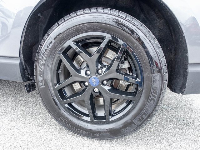 Used 2022 Ford Edge SEL w/ Convenience Package image 18