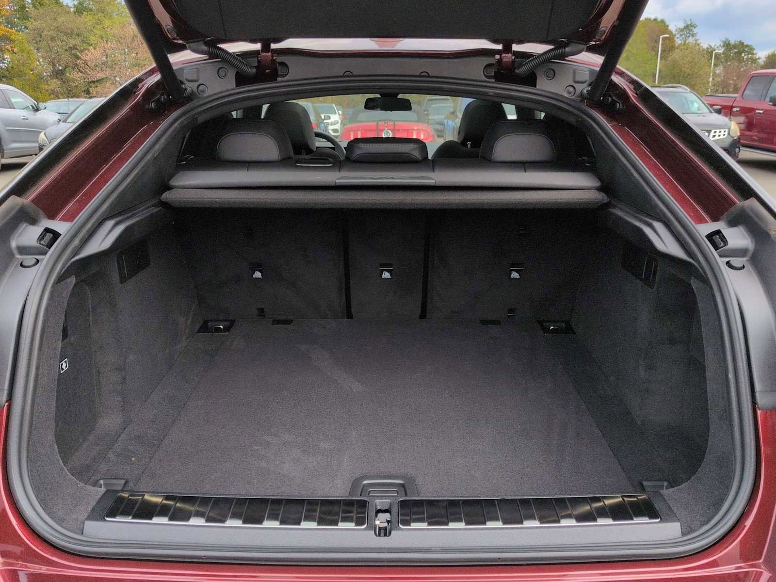 New 2026 BMW X6 xDrive40i w/ Premium Package image 37