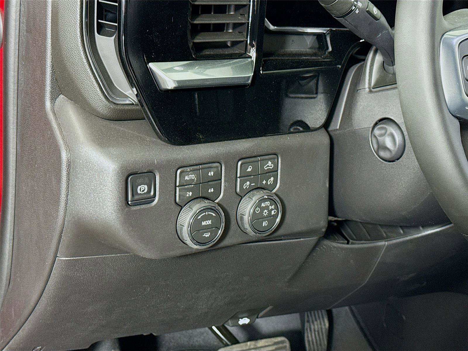 New 2026 Chevrolet Silverado 1500 LTZ AWD/4WD image 5