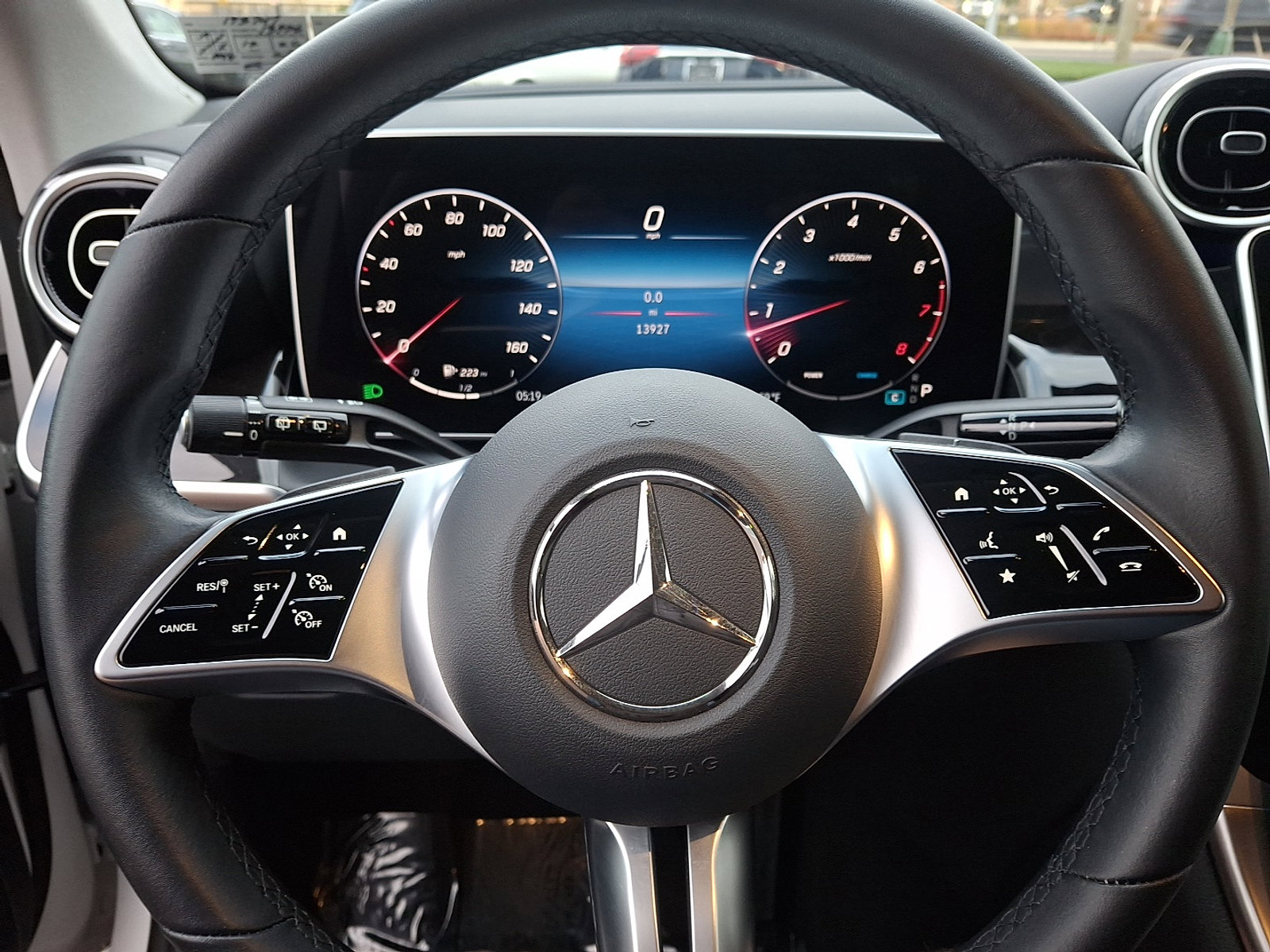 Certified 2024 Mercedes-Benz GLC 300 4MATIC image 17