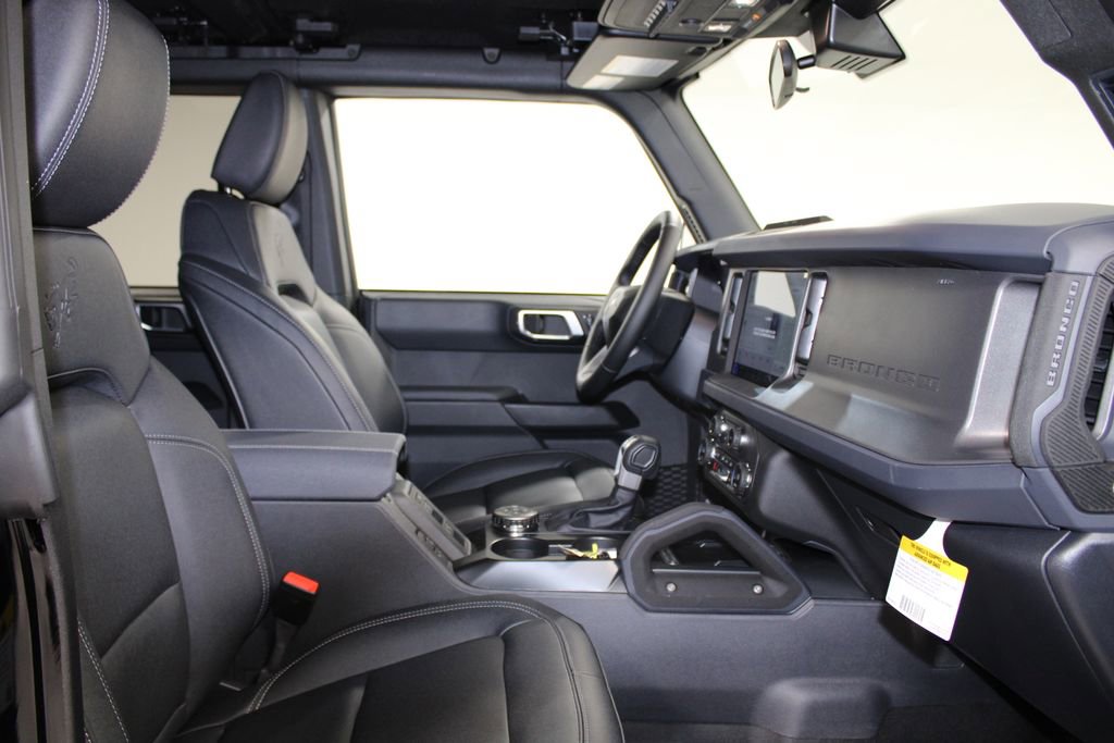 New 2025 Ford Bronco Big Bend w/ Black Diamond Package image 25