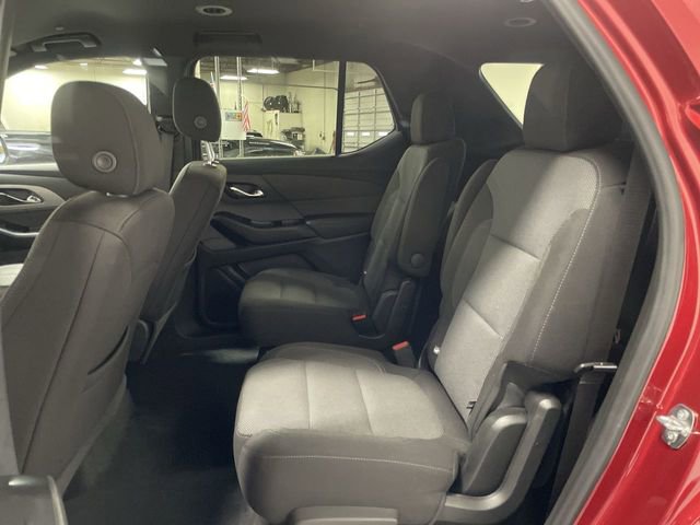 Used 2023 Chevrolet Traverse LT AWD/4WD image 23