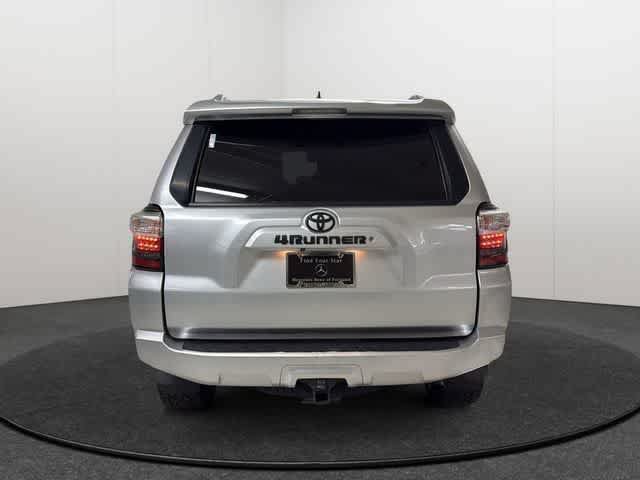 Used 2018 Toyota 4Runner SR5 RWD image 6