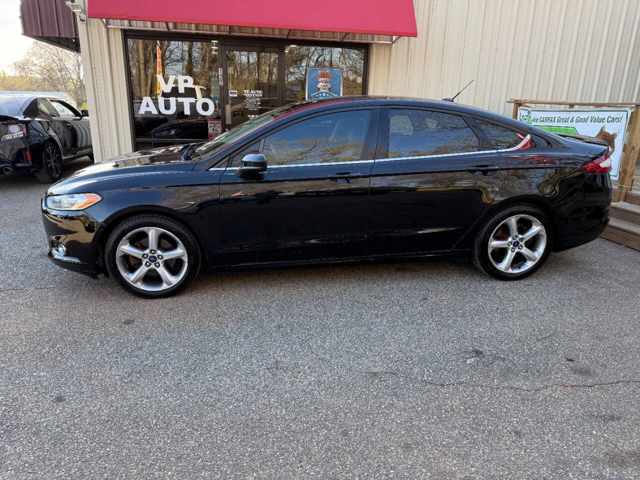 Used 2016 Ford Fusion S w/ Equipment Group 101A FWD image 7