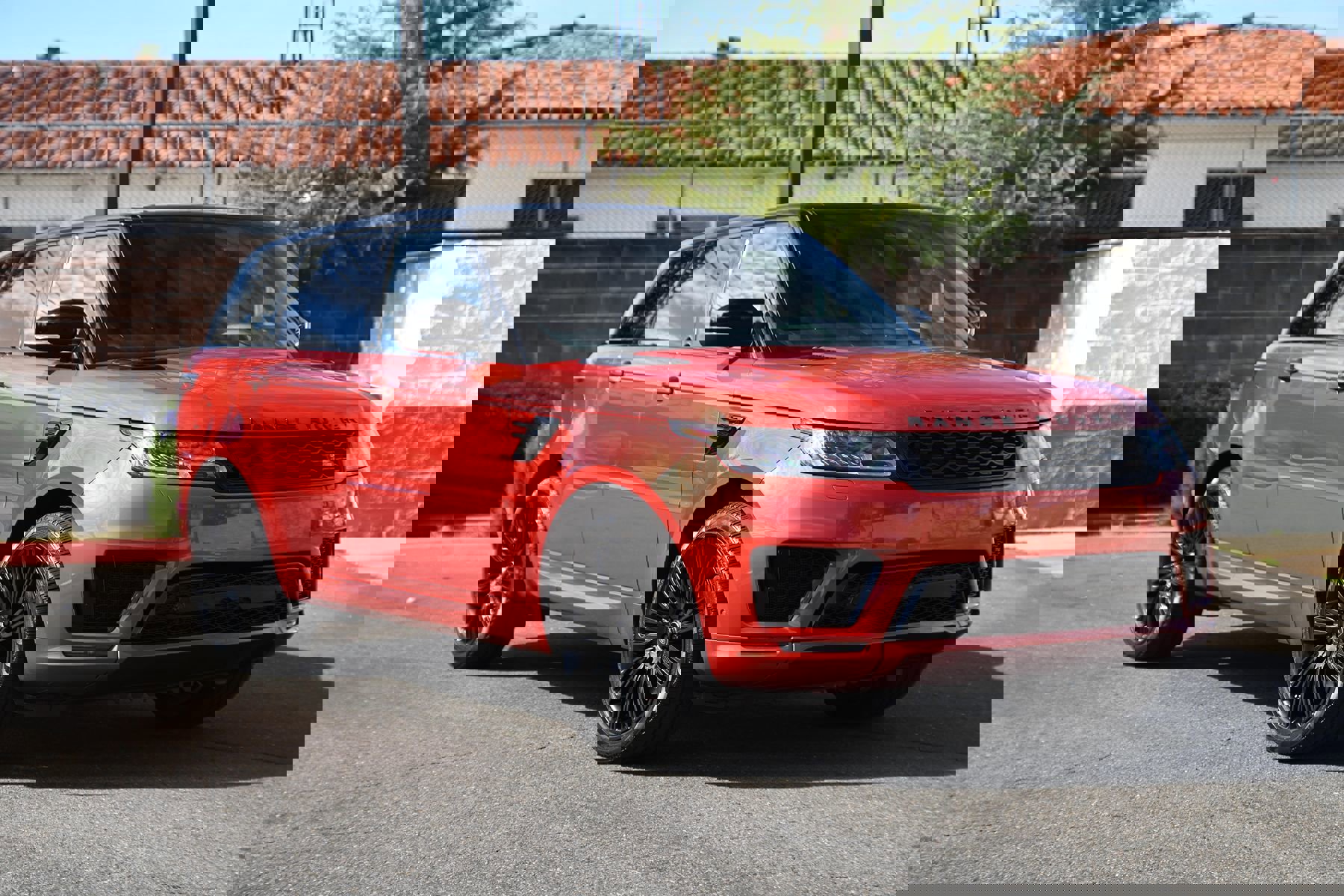 Used 2021 Land Rover Range Rover Sport Autobiography image 1