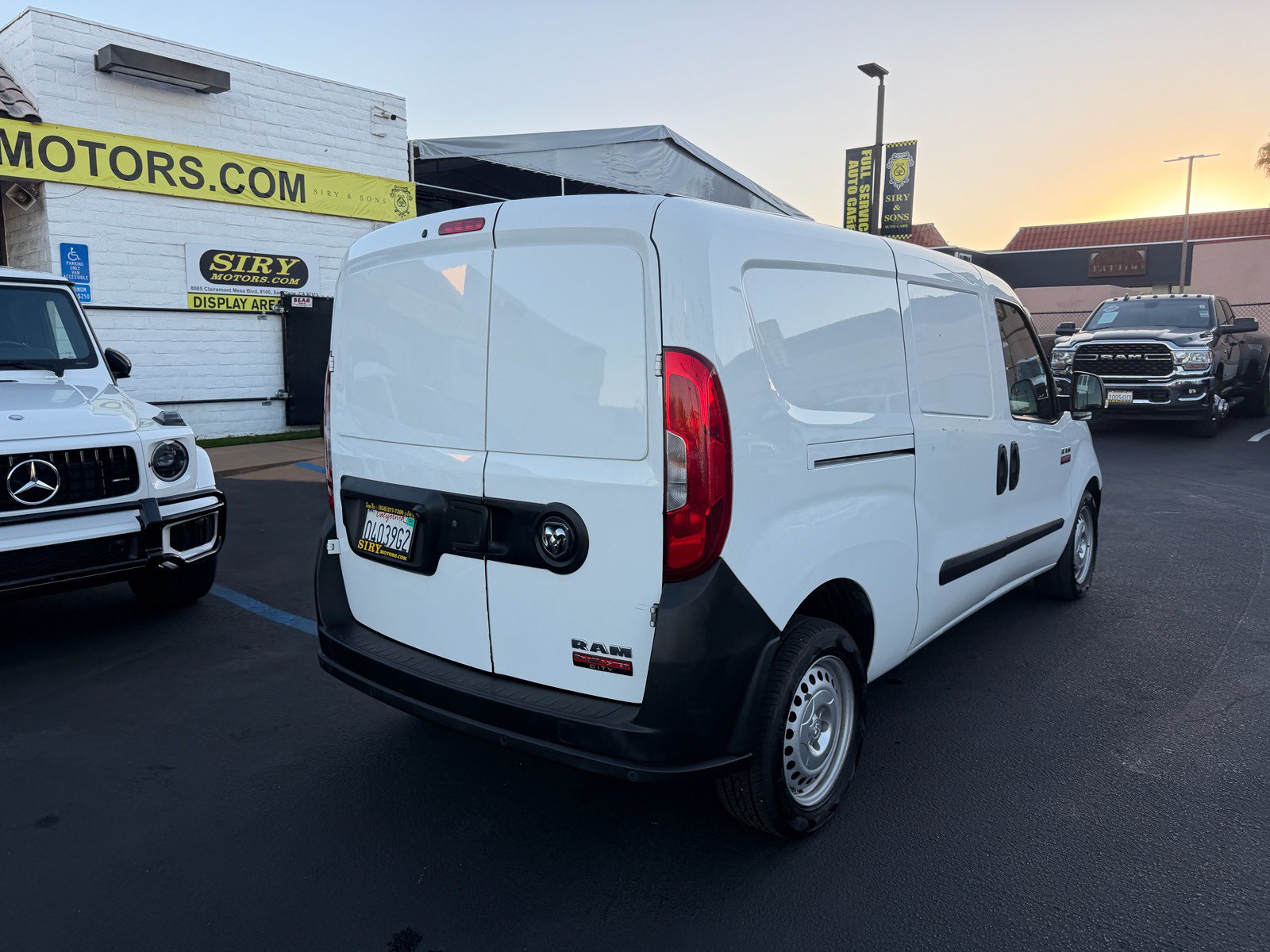 Used 2017 RAM ProMaster City Tradesman w/ Rear Back-up Camera Group FWD image 3