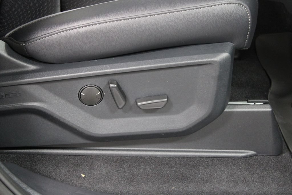New 2026 Ford F150 Lariat AWD/4WD image 29