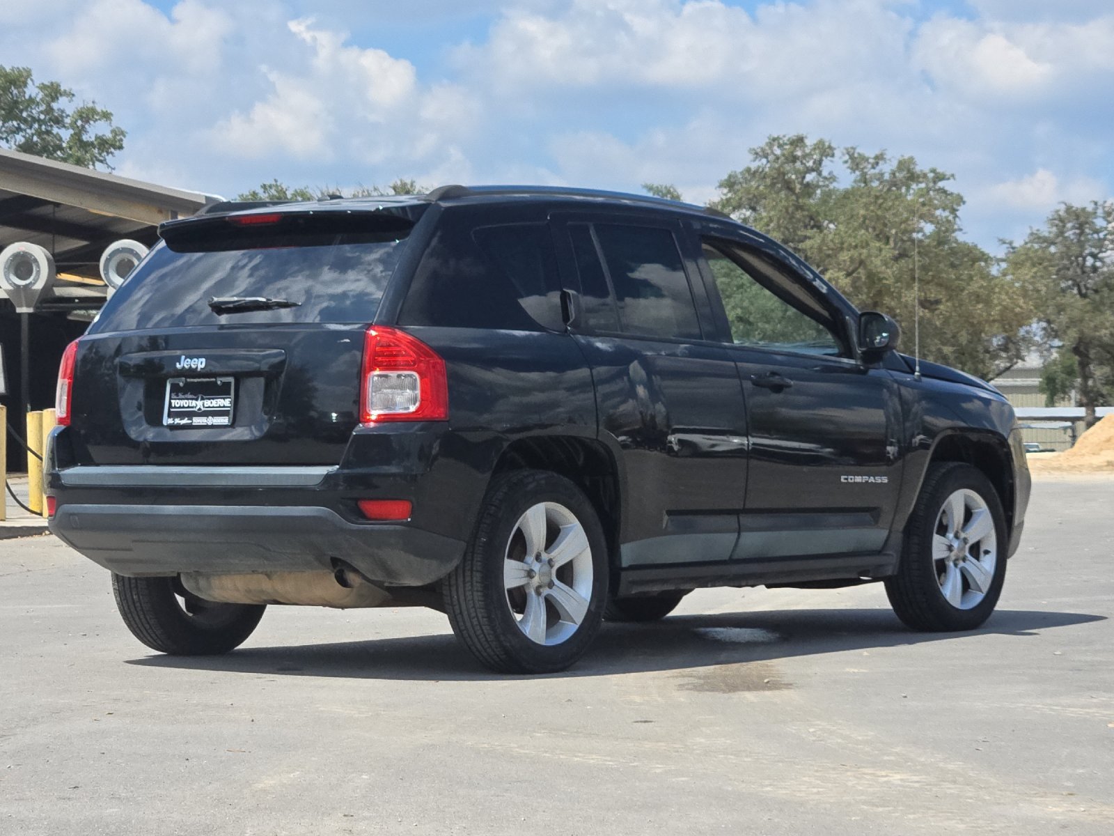 Used 2012 Jeep Compass Sport FWD image 5