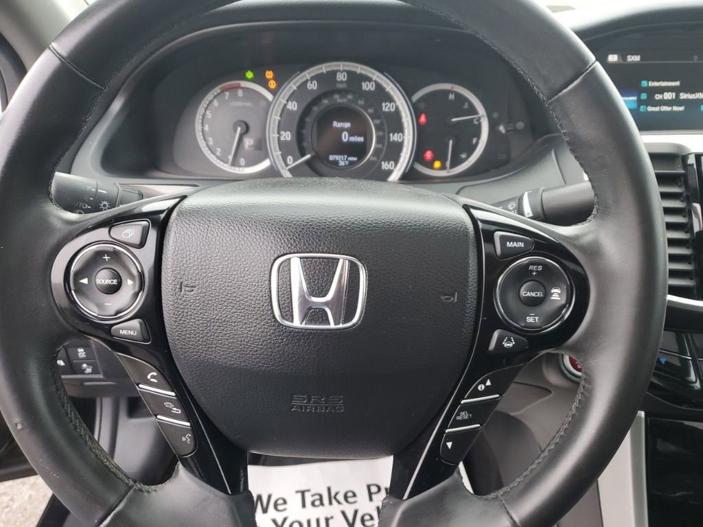Used 2016 Honda Accord Touring image 14