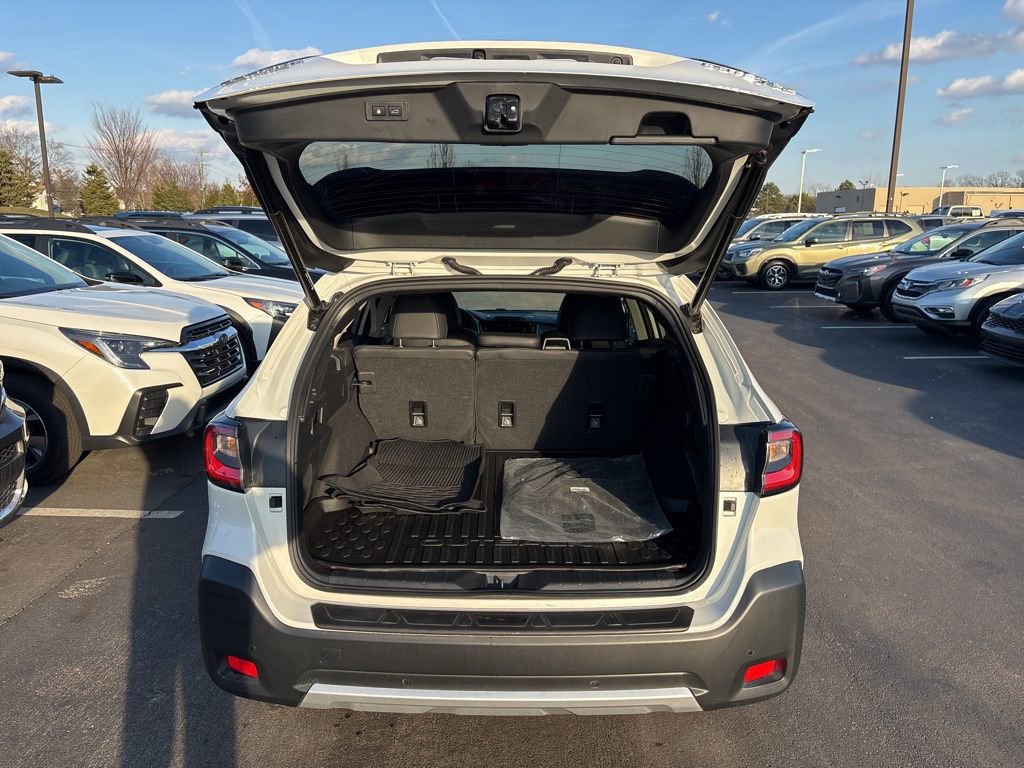 Certified 2025 Subaru Outback Limited XT image 7