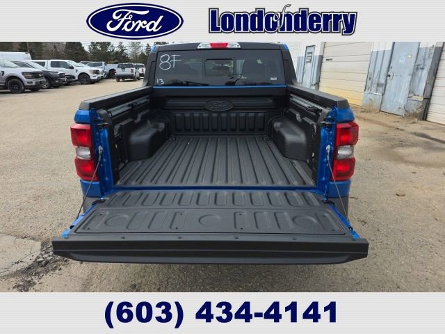 New 2026 Ford Maverick Lariat w/ Black Appearance Package image 5