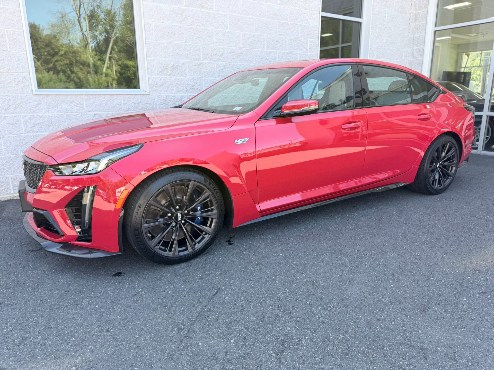 Used 2024 Cadillac CT5 V Blackwing w/ Carbon Fiber Package 2 RWD image 2