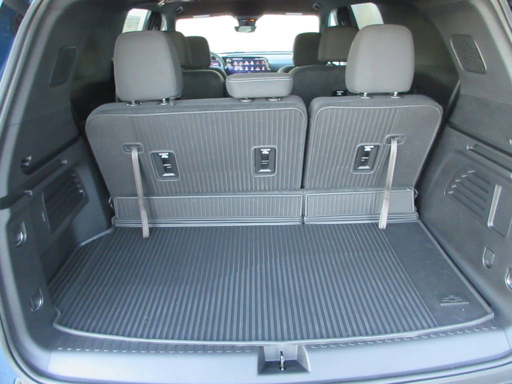 New 2026 Chevrolet Traverse LT w/ Driver Confidence Package image 11