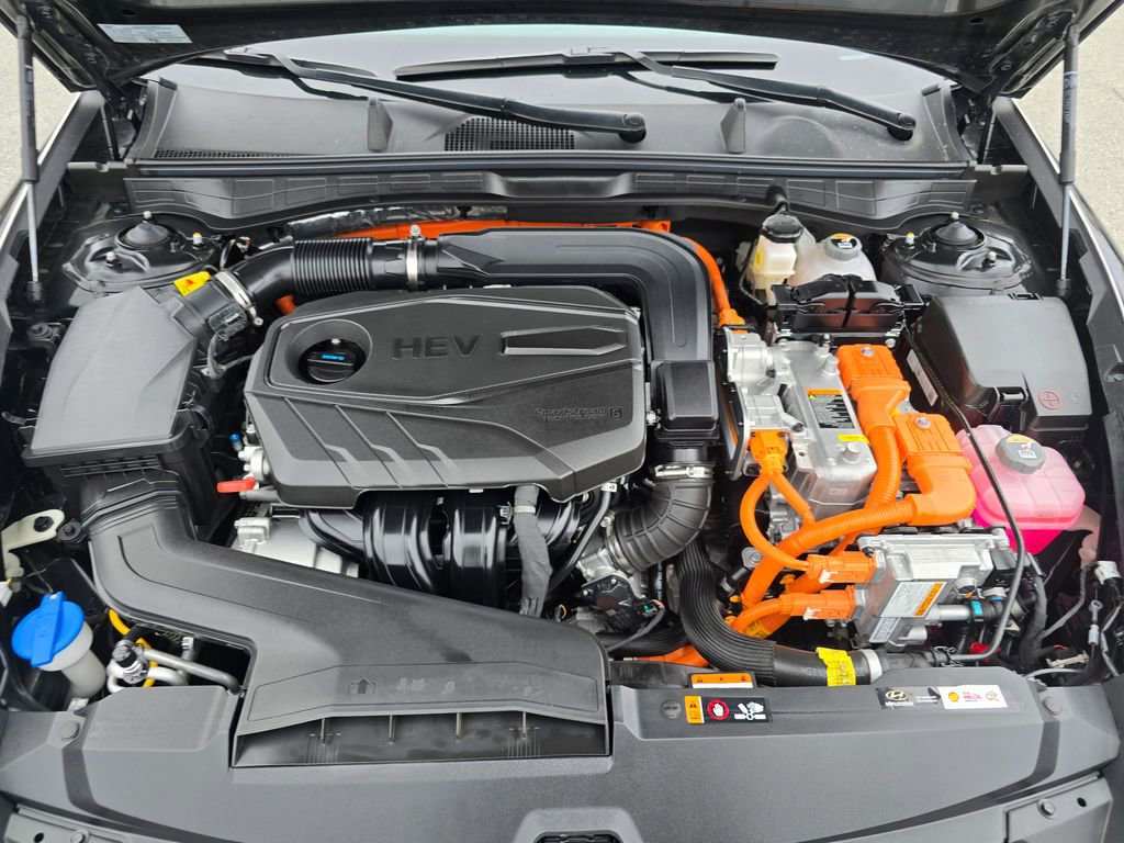 Used 2023 Hyundai Sonata Limited w/ Cargo Package image 31