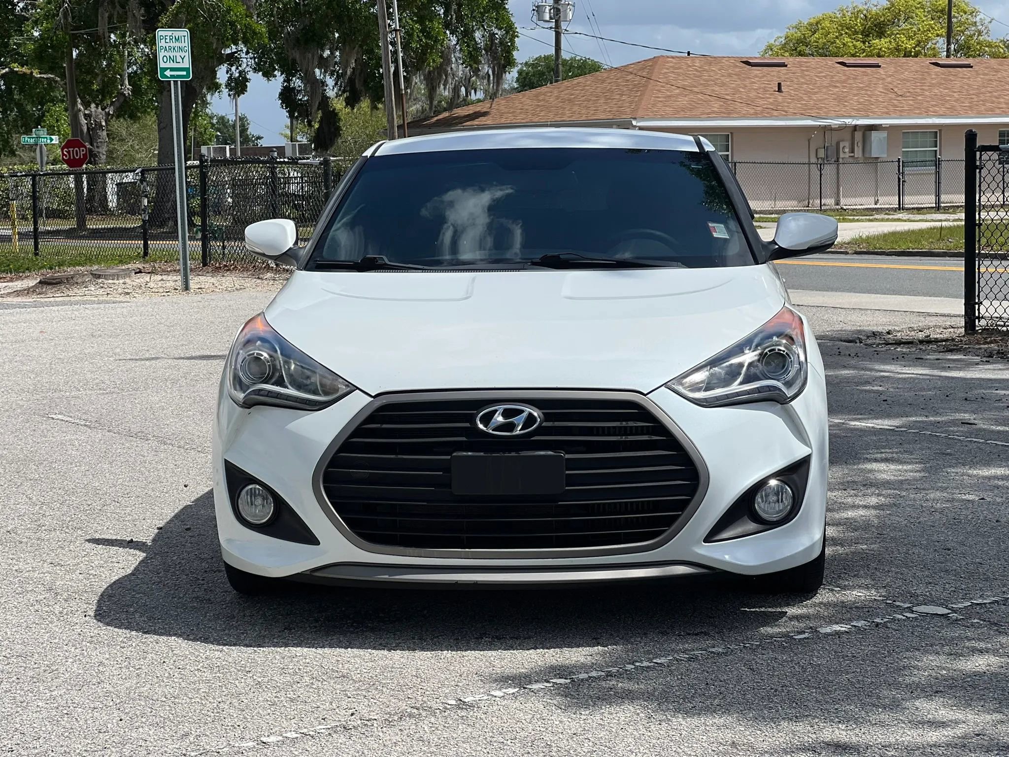 Used 2016 Hyundai Veloster Turbo image 1