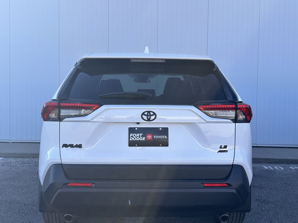 New 2025 Toyota RAV4 LE image 4