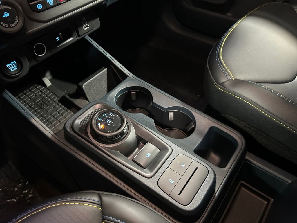 New 2025 Ford Maverick Lobo image 36