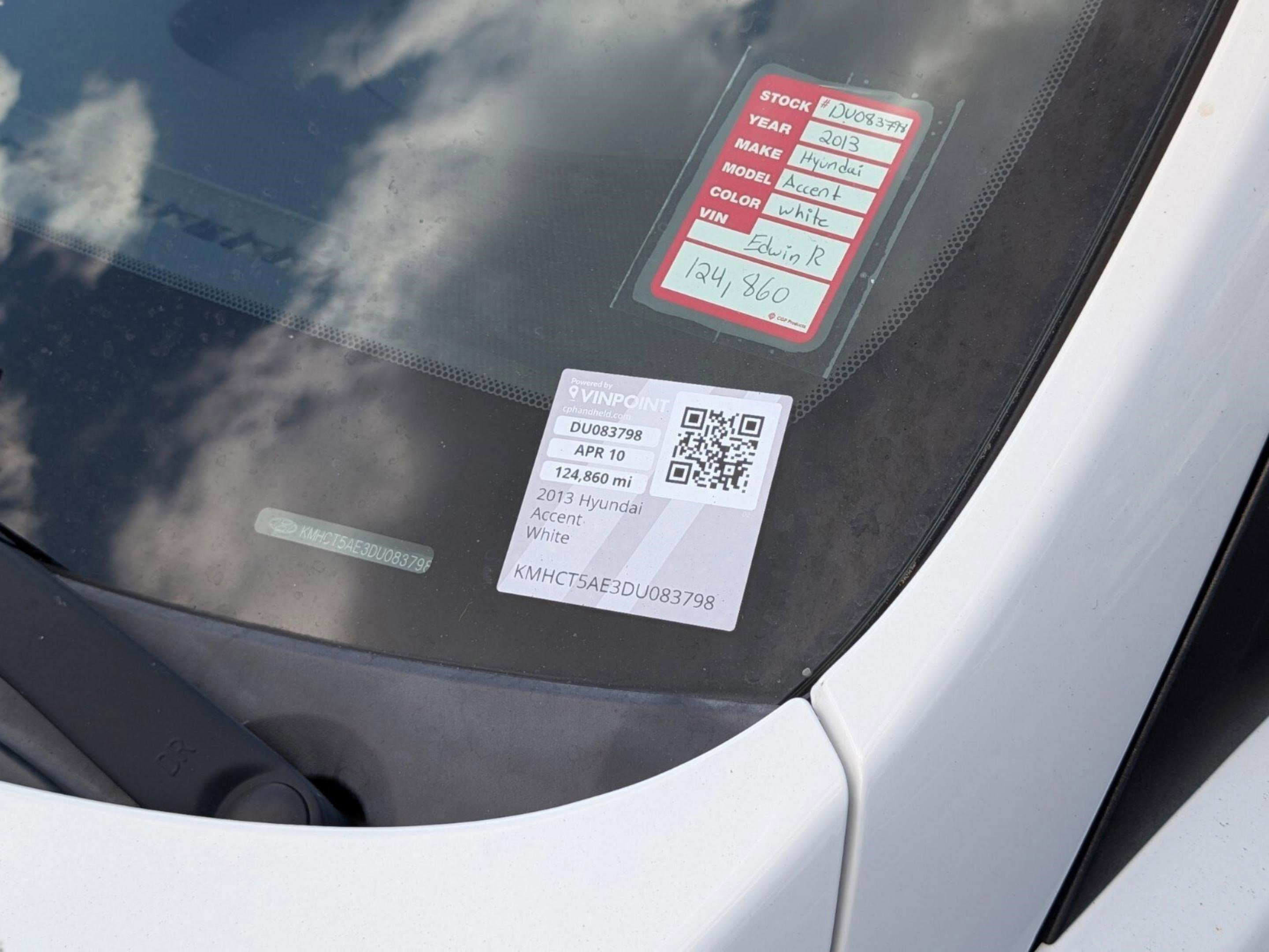 Used 2013 Hyundai Accent GS image 14