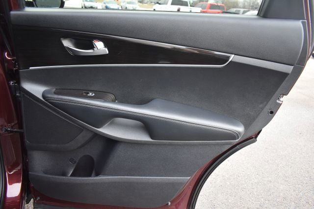 Used 2020 Kia Sorento LX w/ LX I4 Convenience Package image 37