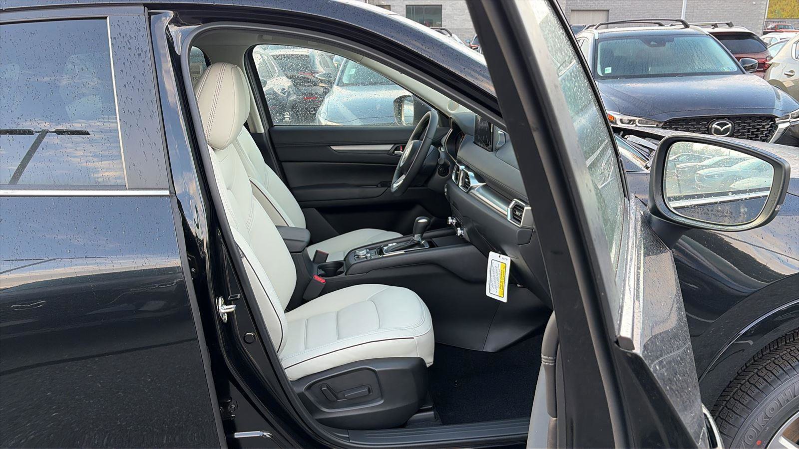 New 2025 MAZDA CX-5 AWD 2.5 S w/ Preferred Package image 28