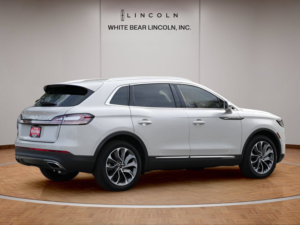 Used 2023 Lincoln Nautilus Reserve w/ Equipment Group 201A AWD/4WD image 5