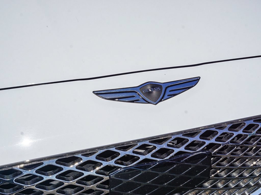 Used 2025 Genesis G70 2.5T RWD image 11