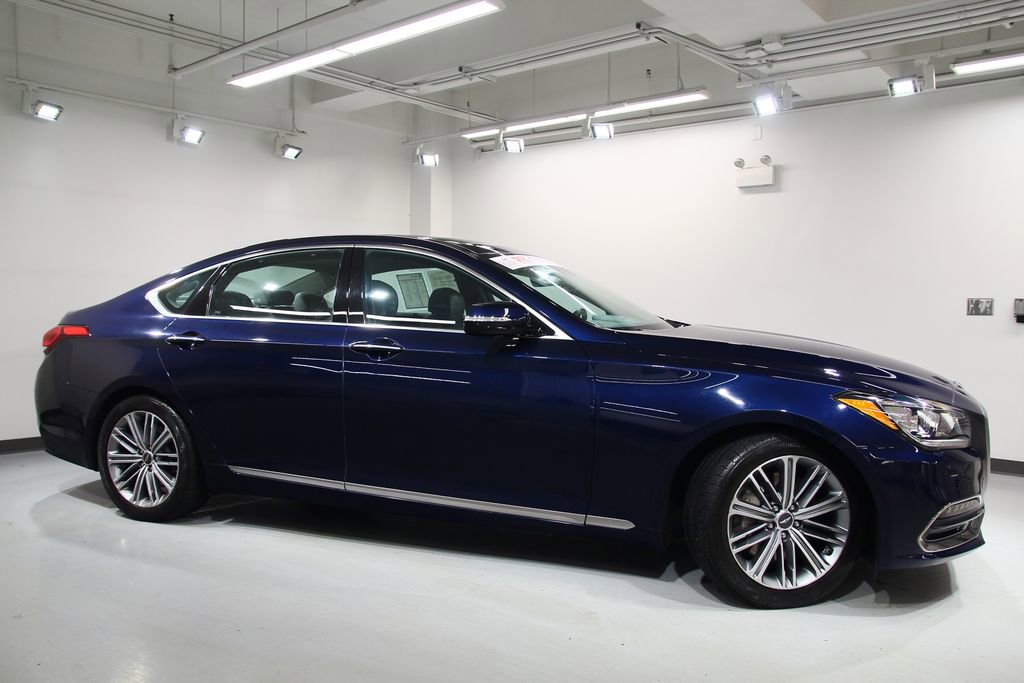 Used 2018 Genesis G80 3.8 w/ Option Group 02 image 9